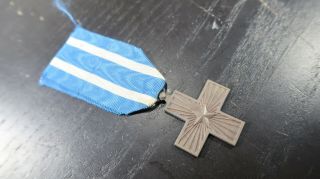 Wwi Italian Kingdom Of Italy War Merit Cross Medal