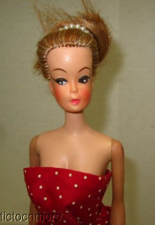 Vintage Uneeda Wendy Bild Lilli Clone Doll Twotone Hair W/ Barbie Bendleg Body