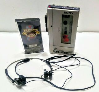 Vintage Sony Walkman Wm - F1 Vintage Fm Stereo Radio /cassette Player.
