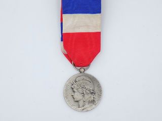 Wwi French Military - Civilian Medal Named