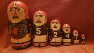 Vintage Cleveland Browns 6 Pc In Russian Nesting Dolls Nfl