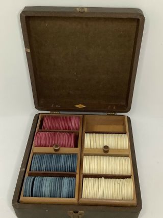Vintage Lowe Of York Clay Poker Chips W/leather Case - Red,  White & Blue Chips