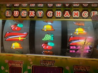 Kitac Juggler Girl Big Chance Pachislo Skill Stop Token Slot Machine 2
