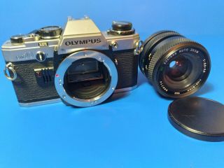 Vtg Olympus Om - 10 W/ Rokinon 1:3.  5 - 4.  5 50mm Lens | |