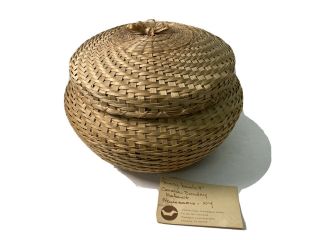 Contemporary Native American Hand Woven Lidded Sweetgrass Basket Cecelia Sunday