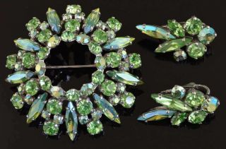 Vintage Signed Sherman Rhinestones Green Wreath Brooch & Earrings Set Nr