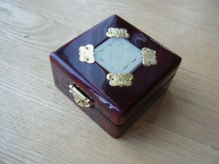 Vtg Chinese Red Lacquered Jewelry Trinket Box W/ Brass Butterflies & Jade Inlay