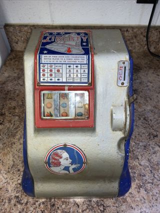 Liberty Bell Groetchen 5 Cent Trade Stimulator 1940s Blue Slot Machine Nickel
