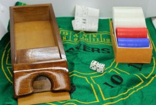 Wooden Black Jack Dealers 6 Deck 1 Pr Dice Chips Shoe Poker Casino Gamble