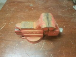 Vintage Craftsman 501 - 51801 3.  5 " Jaw,  4 " Cap Swivel Vise W/ Pipe Clamps.  Usa.