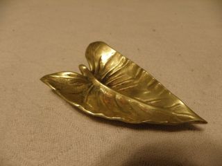 Virginia Metalcrafters 4 Inch Calla Lily Brass Leaf Dish