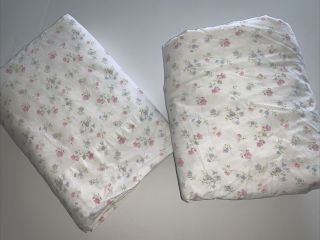 2 Pc Vtg.  Simply Shabby Chic Candy Floral Pink Flowers Flat Fitted Sheets Full