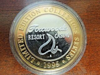 Foxwoods Resort Casino " Limited Edition Collectors Series " Silver Token 1995