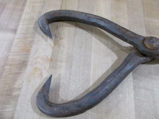 Vintage Heavy Duty Log Tongs Horseshoe Ring Blacksmith Made 2