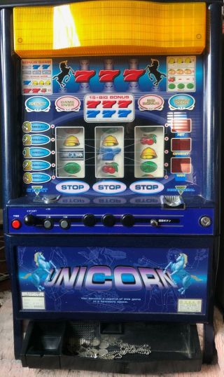 Token Pachislo/pachinko Unicorn Japanese Slot Machine