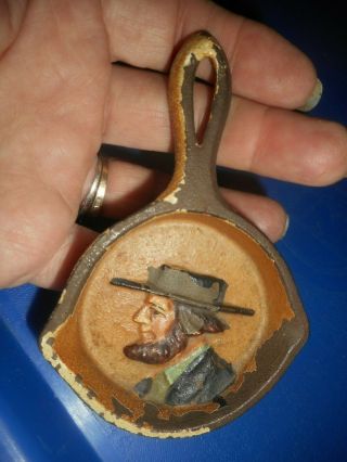 Miniature Cast Iron Painted President Abraham Lincoln Ashtray Wall Hanging/nice