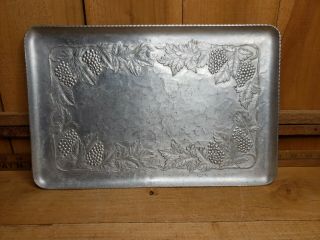 Vintage Everlast Hand Forged Aluminum Tray Marked 301 Grapevine Pattern 14 X 9in