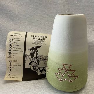 Lakota Sioux Art Pottery Native American Indian 6 " Pole Vase Green White Matte