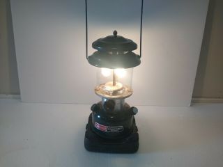 Vintage Coleman Adjustable Two Mantle Lantern  Great Comes With.