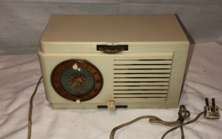 Vintage General Electric Tube Clock Radio Atomic Red Dial