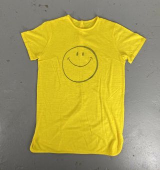 Vintage 70s Smiley Face Cotton Polyester Blend Back Button Made In Usa T Shirt