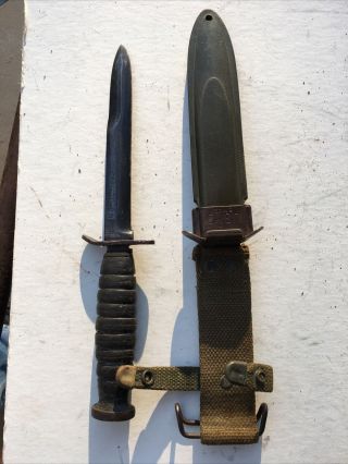 Ww2 Us M3 Fighting Knife Blade Marked U.  C.  1943 W/b.  M.  Co.  M8 Scabbard