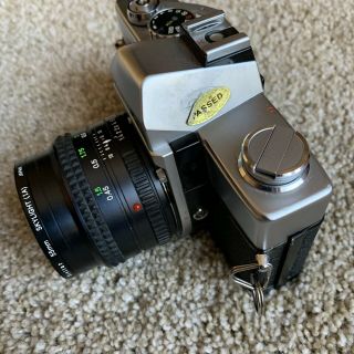 Minolta SRT MC - II 55mm Vintage Camera with Leather Case 3