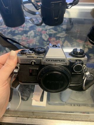 Olympus OM10 Vintage 35 SLR Camera with 3 Lens and Strap 2
