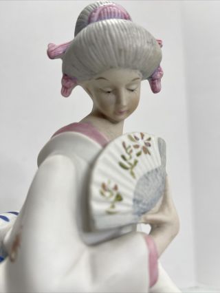 Japanese White Geisha Girl Porcelain Figurine Vintage Oriental Asian Butterfly ' s 3