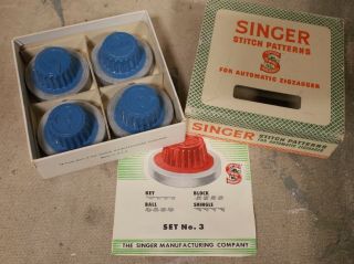 Vtg Singer Stitch Patterns Set No.  3 For Automatic Zigzagger & Guide