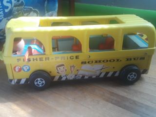 Vintage Fisher Price Little People Safety School Bus 990 With 3 Wooden People
