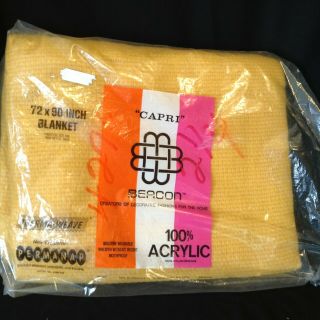 Vintage Beacon Blanket Capri Twin Full Acrylic Butterscotch In Open Package