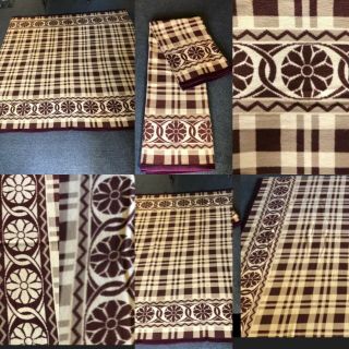 VTG 1920’ - 40’ Beacon / Camp Blanket.  Art Deco Pattern.  Vintage Camp Blanket 2