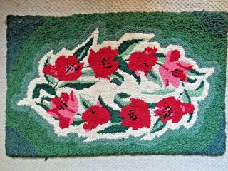 Vintage Hand Hooked Rug Floral Green Red Poppies 23x36 "