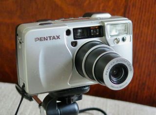 Pentax Iqzoom 90mc Vintage Point And Shoot 35mm Film Camera 38 - 90mm Lens