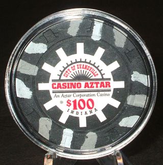 (1) $100.  Casino Aztar Casino Chip - Evansville - 1995 - Primary Chip