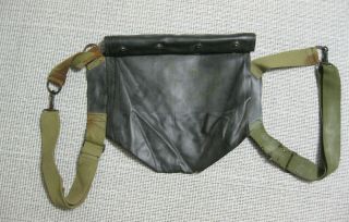 Wwii Us Army Military Rubber D - Day Assault Gas Mask Bag M - 7