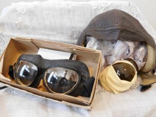Wwii Us Army Air Force Corp A - 11 Leather Pilot Flying Helmet Earphones & Goggles