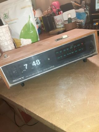 Vintage Sony 8fc - 69wa Digimatic Flip Clock & Radio Parts Cond