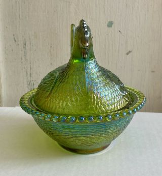 Vintage Indiana Iridescent Lime Green Carnival Glass Hen Chicken On Nest Unique 2