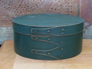 Primitive Vintage Wood Painted Round Green Paint Shaker Pantry Box W Brass Nails