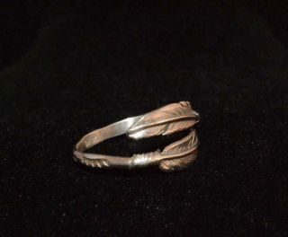 Ring Feather Sterling Silver Native American Hand Made Navajo Artist Size 7