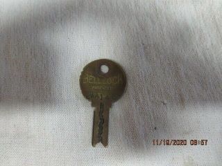 Vintage Mills Bellock Watllng Novelty Slot Machine Brass Key 2wa146 Archade