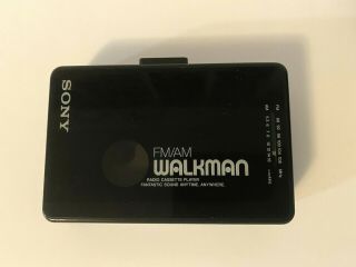 Vintage Sony Walkman Am/fm Cassette Player Wm - Af22 Radio & Tape Player Both Work