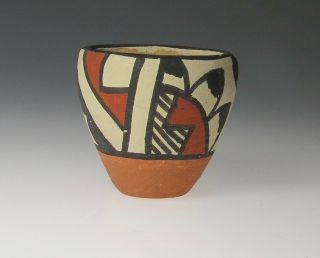 Miniature Dollhouse Pot Native America By M.  Tosa Pueblo Nm Handmade Pottery