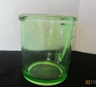 Vintage A & J Anchor Hocking GREEN Glass 4 Cup 1 Quart Measuring Cup Antique 2