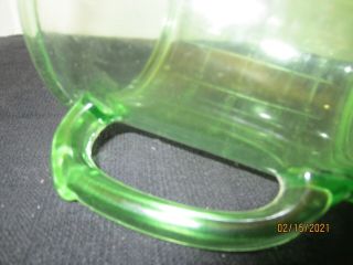 Vintage A & J Anchor Hocking GREEN Glass 4 Cup 1 Quart Measuring Cup Antique 3