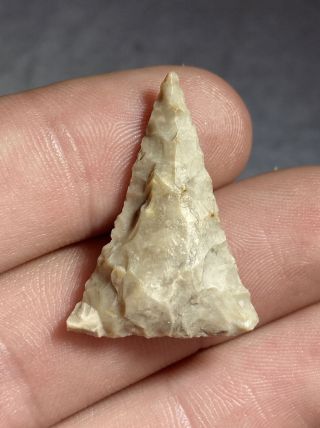 Authentic Triangle Point Arrowhead / Madison County Illinois / Qcy512