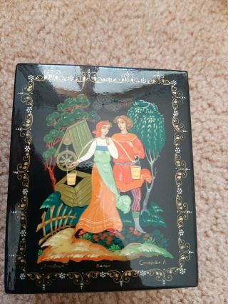 Palekh Ussr Mini Russian Lacquer Box Hand Painted Signed 2.  5 " X 3.  5 " Lovers Well