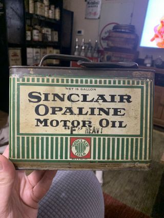 Vintage Sinclair Opaline Motor Oil 1/2 Gallon ‘f’ Heavy Grade Oil Can